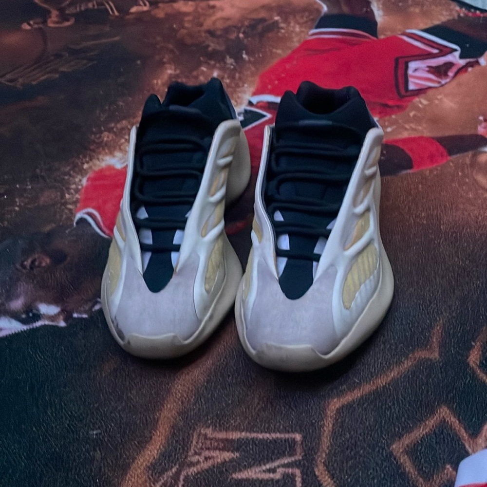 yeezys size 8